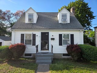 17 Hills Street, Randolph, MA 02368