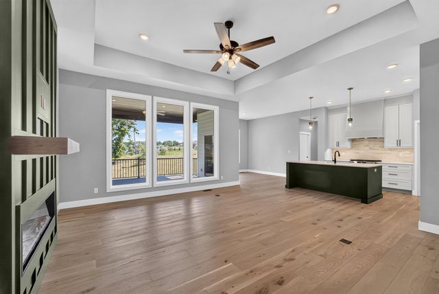 904 KALISPELL CT, Columbia, MO 65201