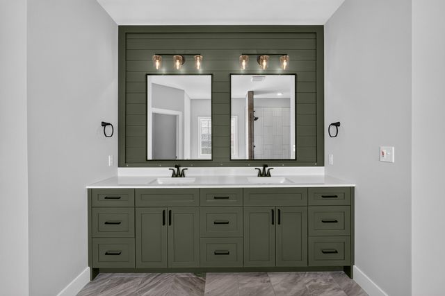 904 KALISPELL CT, Columbia, MO 65201