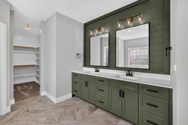 904 KALISPELL CT, Columbia, MO 65201