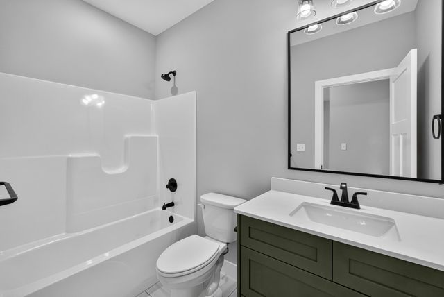 904 KALISPELL CT, Columbia, MO 65201