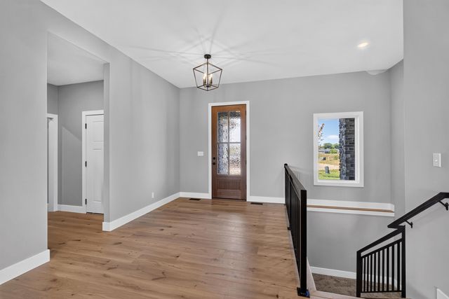 904 KALISPELL CT, Columbia, MO 65201