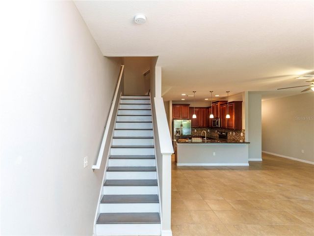 623 53RD AVE N, St Petersburg, FL 33703