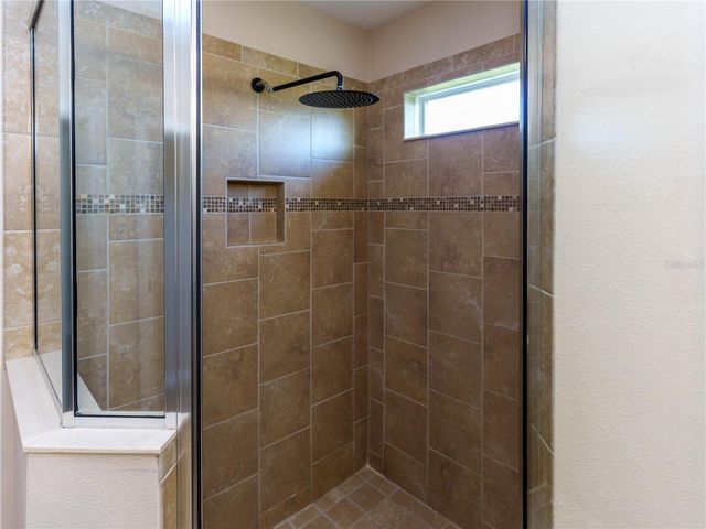 623 53RD AVE N, St Petersburg, FL 33703