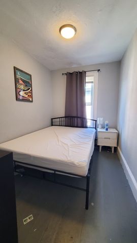 8 7th St. 2, Cambridge, MA 02141