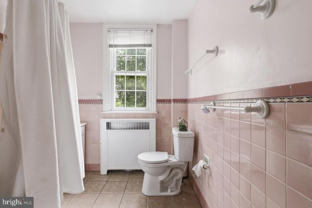606 E DURHAM ST, Philadelphia, PA 19119