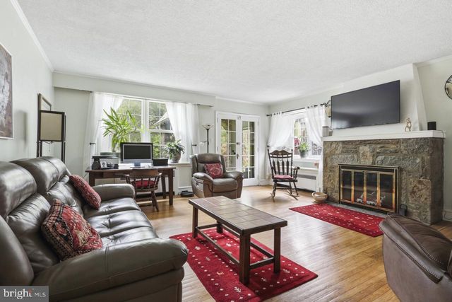 606 E DURHAM ST, Philadelphia, PA 19119