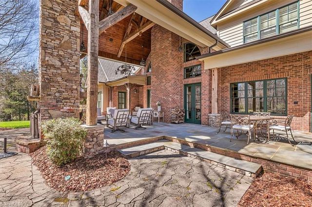 5787 Meadow Pond Court, Summerfield, NC 27358