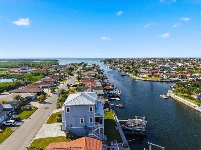 4065 RUDDER WAY, New Port Richey, FL 34652