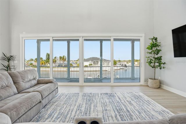 4065 RUDDER WAY, New Port Richey, FL 34652