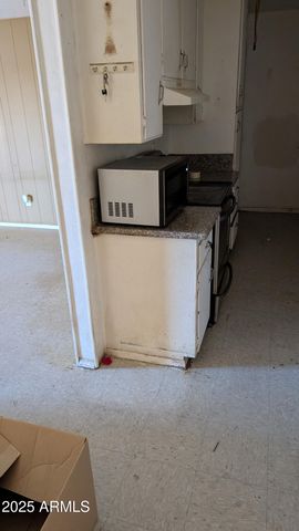 4431 N 50TH Drive, Phoenix, AZ 85031