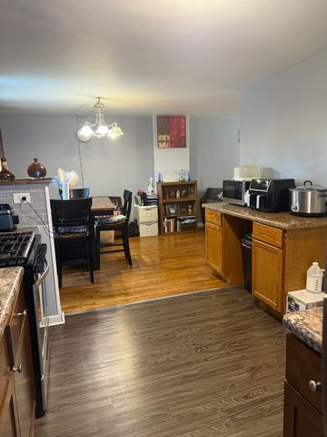 12 Gibson Road, Park Forest, IL 60466