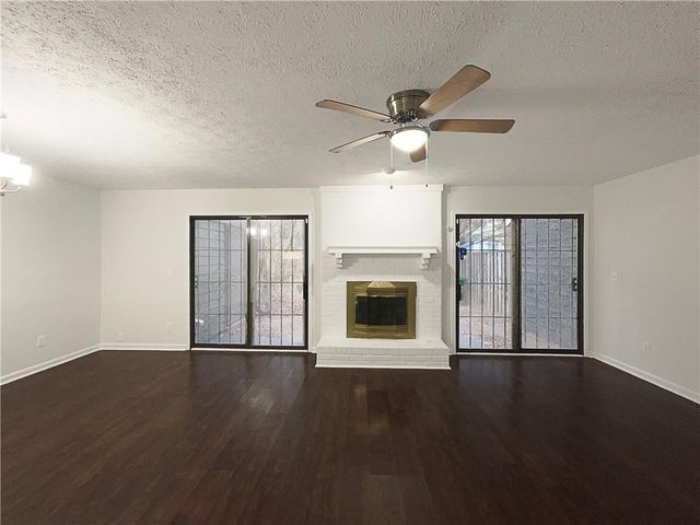 1467 Stoneleigh Circle, Stone Mountain, GA 30088