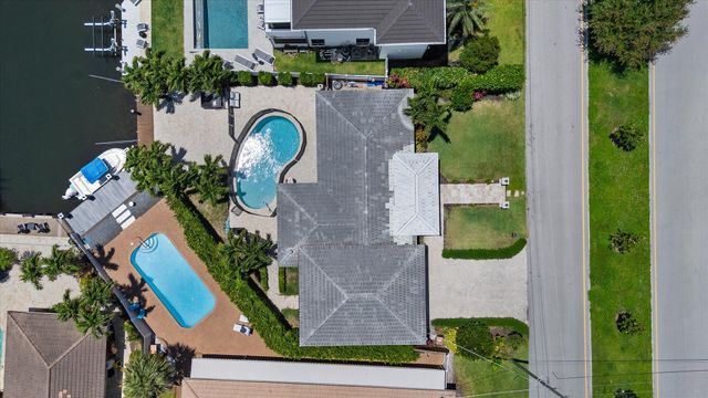 2948 NE 35th Court, Lighthouse Point, FL 33064