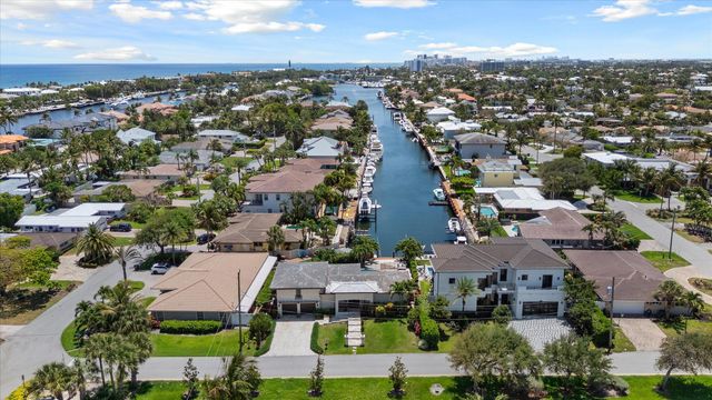 2948 NE 35th Court, Lighthouse Point, FL 33064