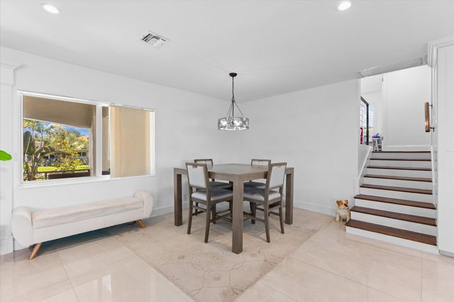 2948 NE 35th Court, Lighthouse Point, FL 33064