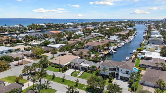 2948 NE 35th Court, Lighthouse Point, FL 33064