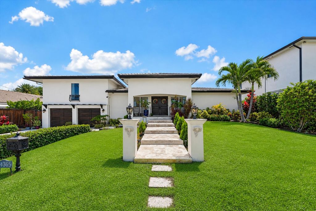 2948 NE 35th Court, Lighthouse Point, FL 33064