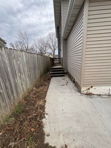 258 E Adams Street, Ionia, MI 48846