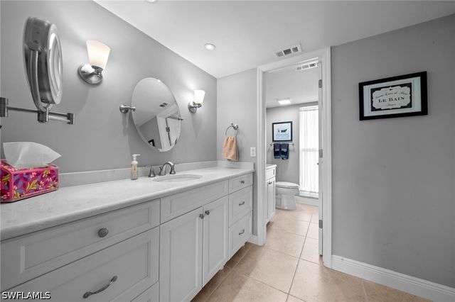 124 Penny LN 5, Naples, FL 34112