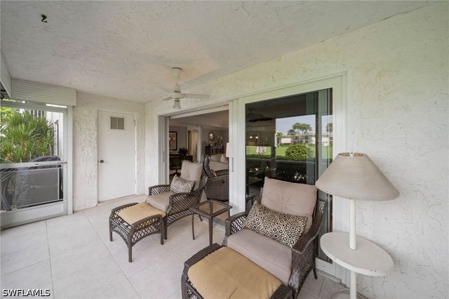 124 Penny LN 5, Naples, FL 34112