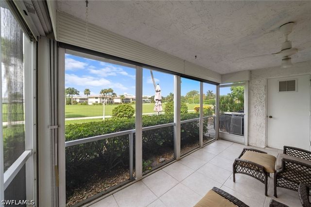 124 Penny LN 5, Naples, FL 34112