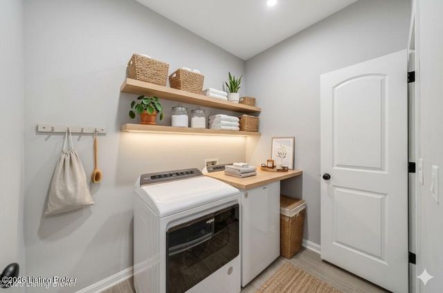 334 Bridlewood Dr, Shepherdsville, KY 40165