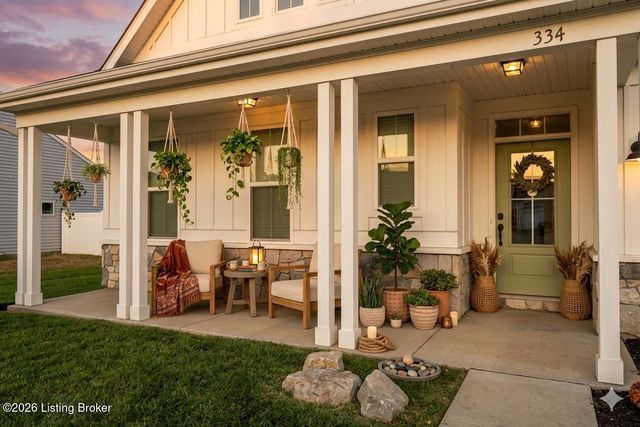 334 Bridlewood Dr, Shepherdsville, KY 40165