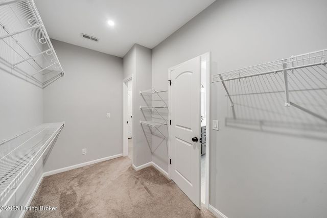 334 Bridlewood Dr, Shepherdsville, KY 40165