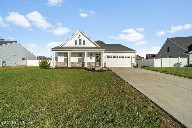 334 Bridlewood Dr, Shepherdsville, KY 40165