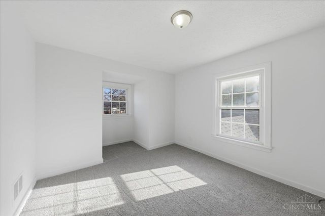 808 The Alameda, Middletown, OH 45044