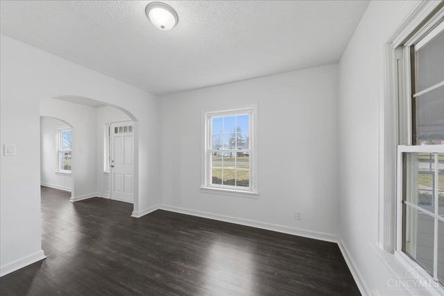 808 The Alameda, Middletown, OH 45044