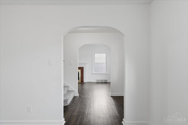 808 The Alameda, Middletown, OH 45044