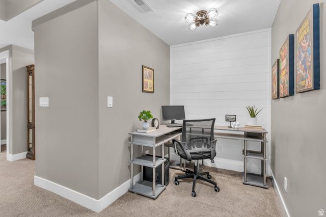 10223 S SPLIT ROCK DR, South Jordan, UT 84009