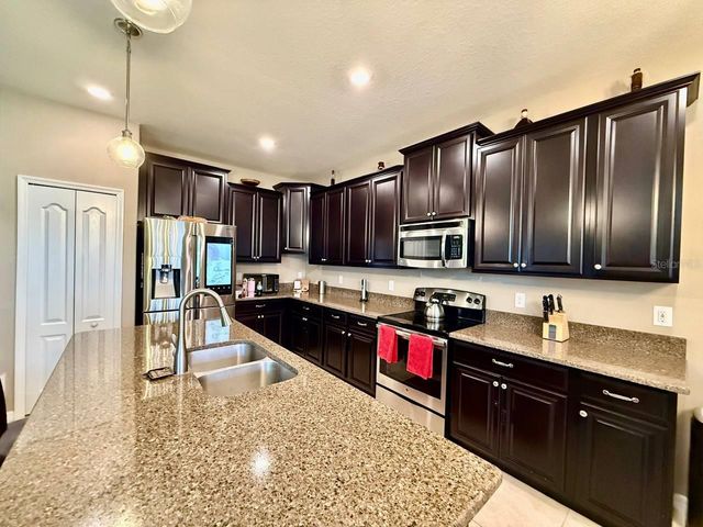 12404 BALLENTRAE FOREST DRIVE, Riverview, FL 33579