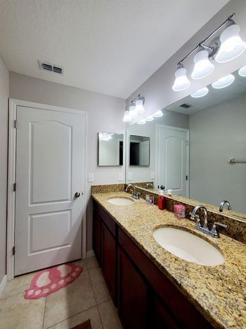 12404 BALLENTRAE FOREST DRIVE, Riverview, FL 33579