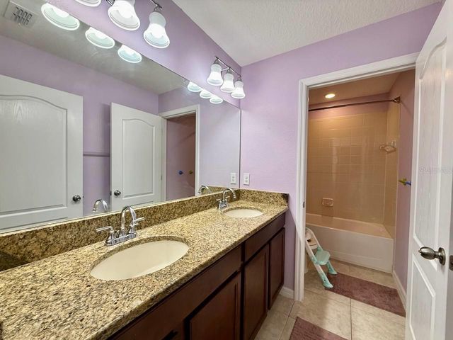 12404 BALLENTRAE FOREST DRIVE, Riverview, FL 33579