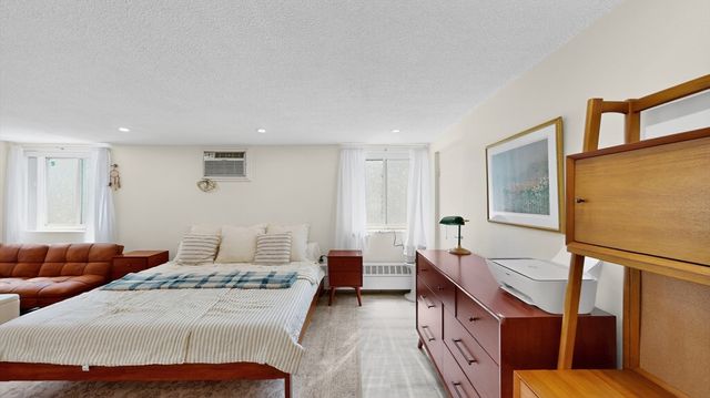 300 Park Terrace Dr 303, Stoneham, MA 02180