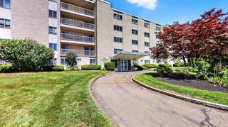 300 Park Terrace Dr 303, Stoneham, MA 02180