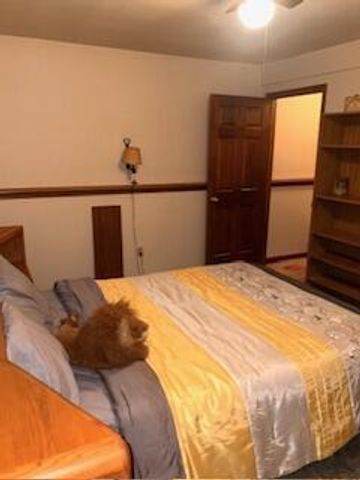 9371 S Chicago ROAD, Oak Creek, WI 53154