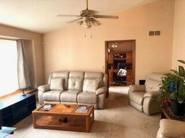 9371 S Chicago ROAD, Oak Creek, WI 53154