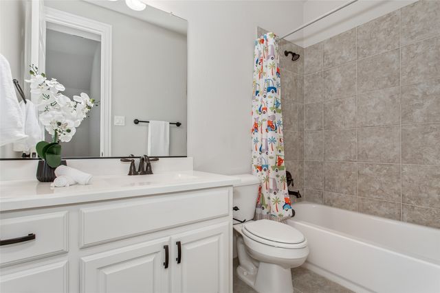894 Starcreek Parkway, Allen, TX 75013