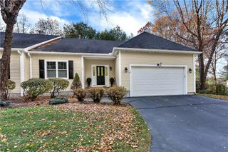 95 Crickett Circle, East Greenwich, RI 02818