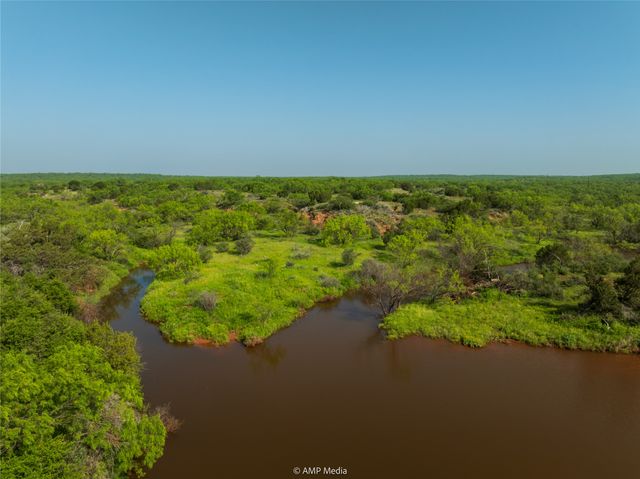 000 CR 121, Trent, TX 79561