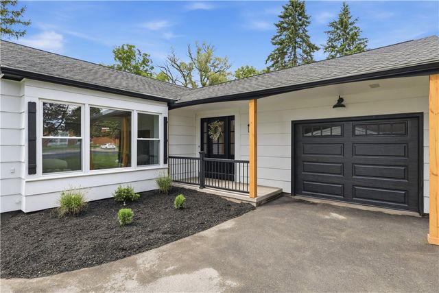 1747 Scribner Road, Penfield, NY 14526