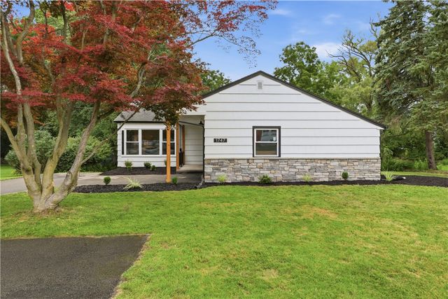 1747 Scribner Road, Penfield, NY 14526