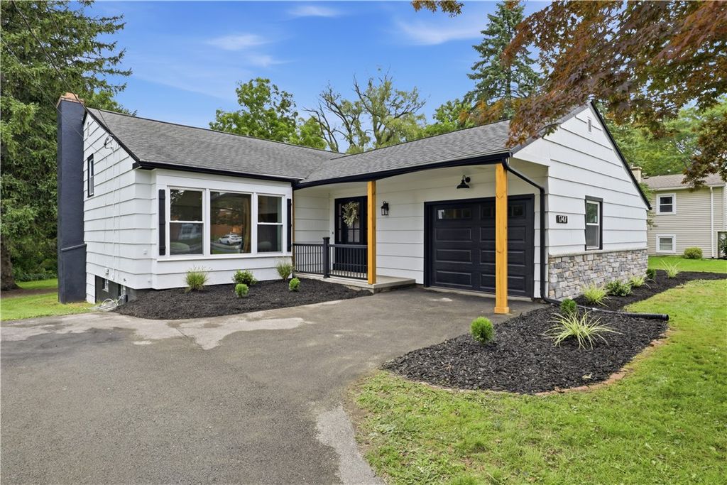 1747 Scribner Road, Penfield, NY 14526