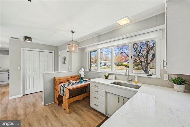 224 N CHESTNUT ST, Elizabethtown, PA 17022