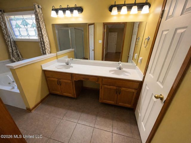 425 Augusta Drive, Hernando, MS 38632