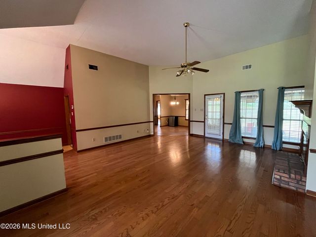 425 Augusta Drive, Hernando, MS 38632